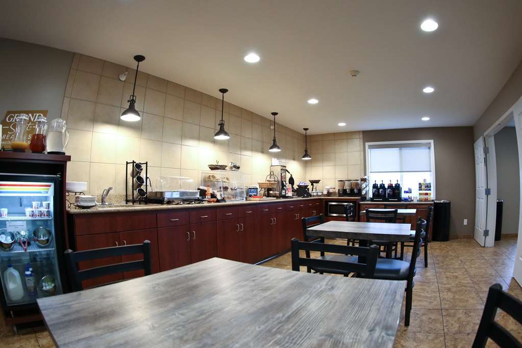 Grandstay Hotel & Suites Perham Restaurant foto