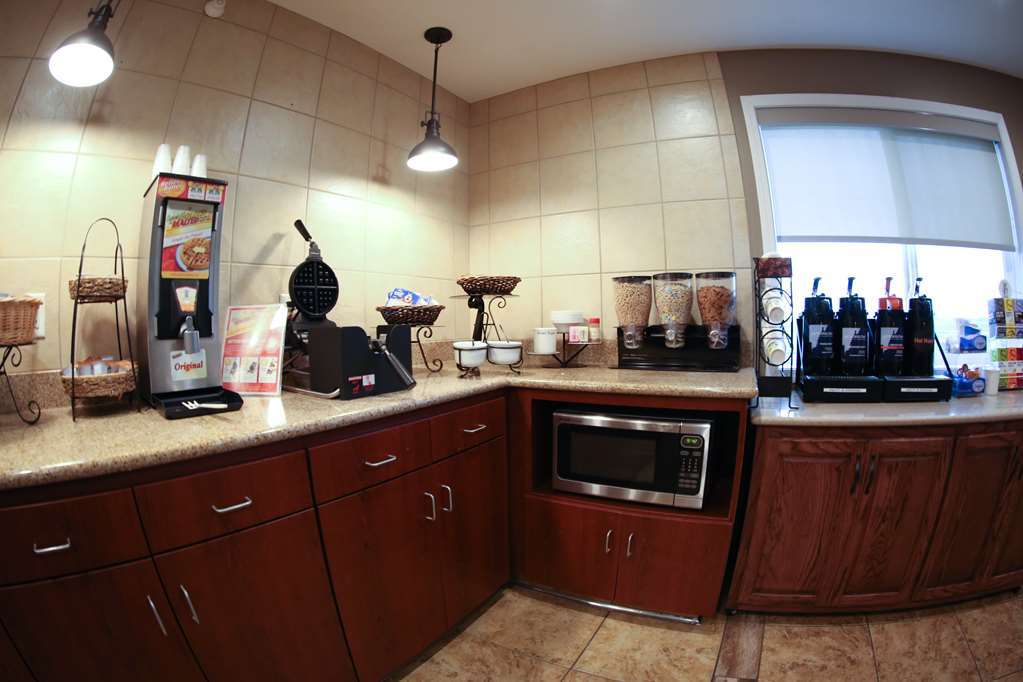 Grandstay Hotel & Suites Perham Restaurant foto